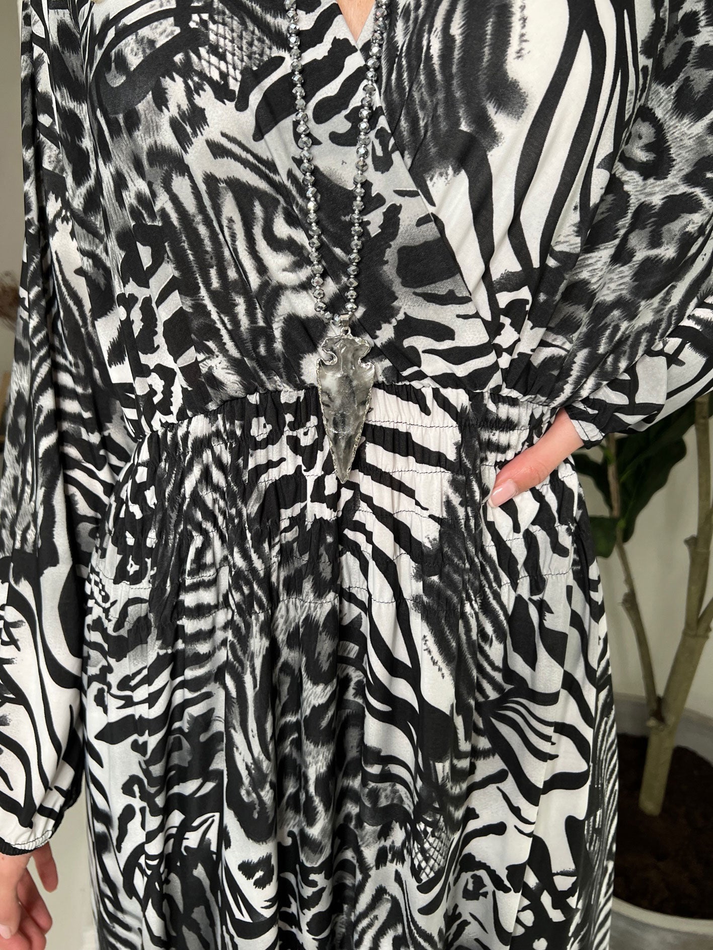 Pams Long Sleeve - Lång stretchig klänning i rynkfritt tyg i stora storlekar